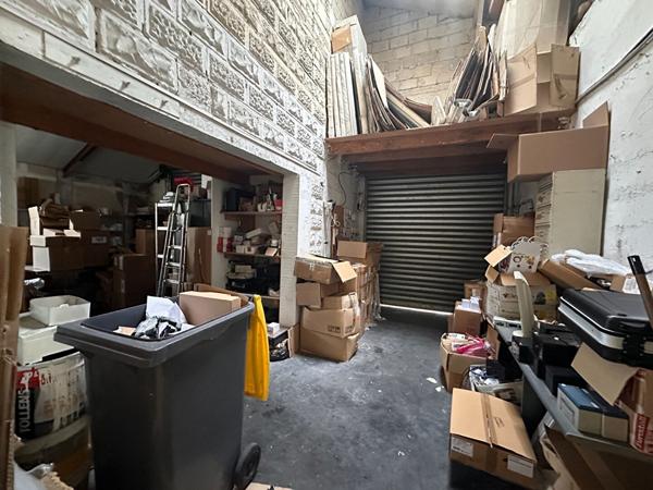 Local Commercial 4 pièces - 150 m² Exclusivité efficity