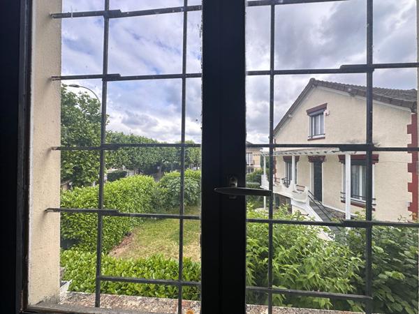 Local Commercial 4 pièces - 150 m² Exclusivité efficity