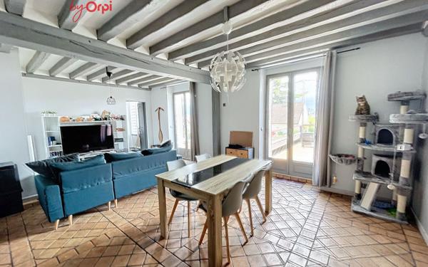 Appartement à vendre    3 pièces • 83,10 m2 Juziers