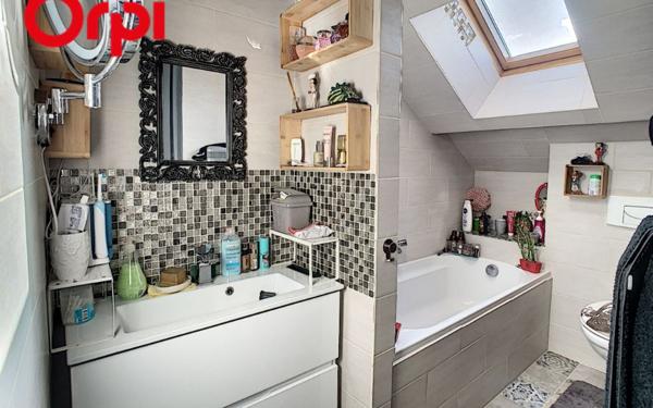 Appartement à vendre    3 pièces • 83,10 m2 Juziers