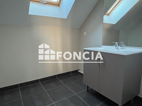 Location Appartement 3 pièces 77.5 m² - 22 RUE THIERS Dinan 22100