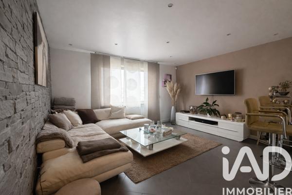 Maison à vendre 5 pièces 109 m² Pont-sur-Yonne