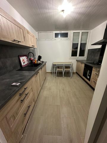 Appartement rénové de 90 m² avec balcons – Agen Nord-Ouest