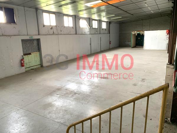 Location / Local Industriel / Bâtiment