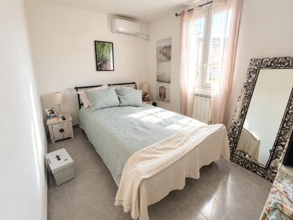 Maison
         4 pièces
        - 76 m² 270 000 € *