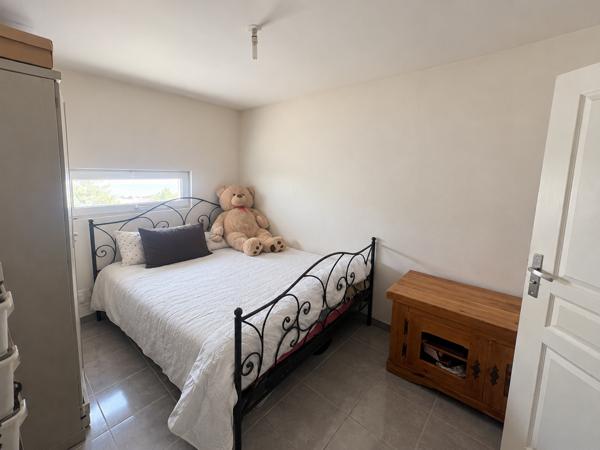 Maison
         4 pièces
        - 76 m² 270 000 € *
