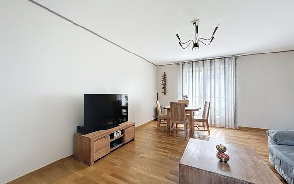 Appartement à vendre    4 pièces • 97,60 m2 Bry-sur-Marne