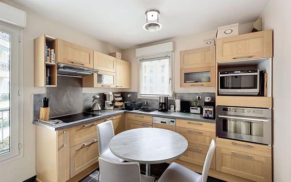 Appartement à vendre    4 pièces • 97,60 m2 Bry-sur-Marne