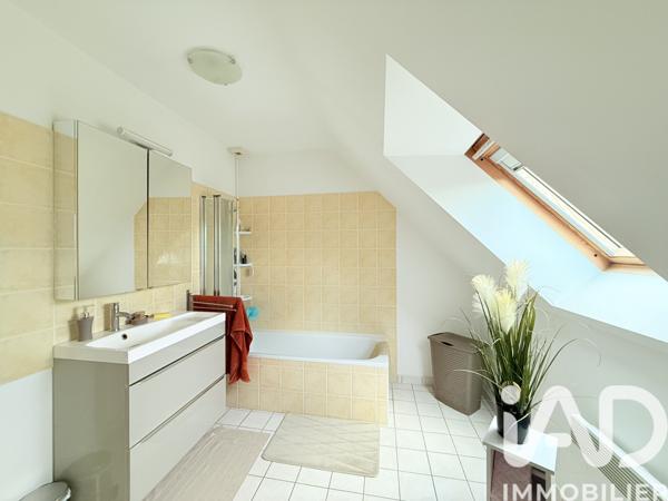 Maison à vendre 4 pièces 81 m² Dol-de-Bretagne