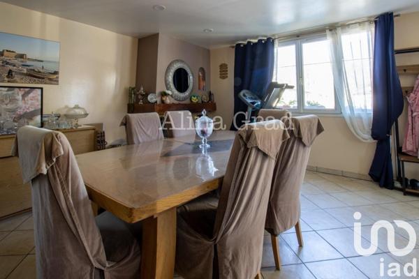 Maison traditionnelle 6 pièces de 128 m² à Montigny-lès-Cormeilles (95370)