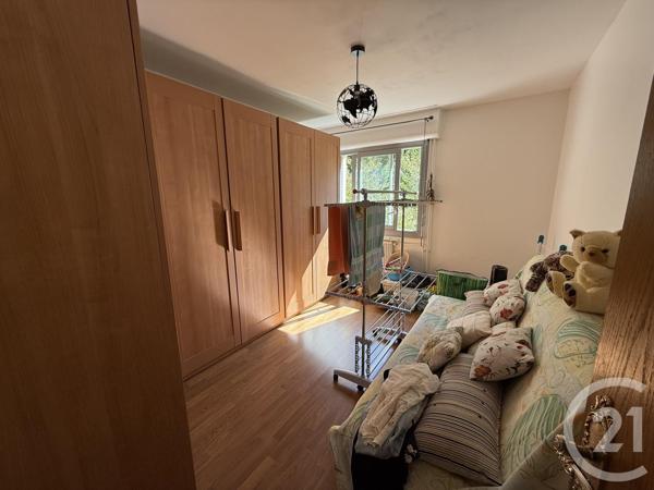 Appartement T4 à vendre  4 pièces - 92,68 m2 GAP - 05