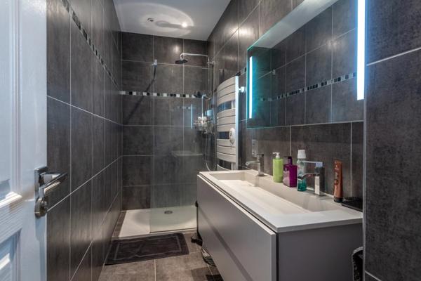 EXCLUSIVITÉ - LYON 6 - APPARTEMENT DE 58,63 M² - 1 CHAMBRE