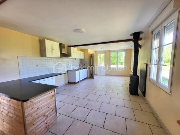 Maison de village de 220 m²