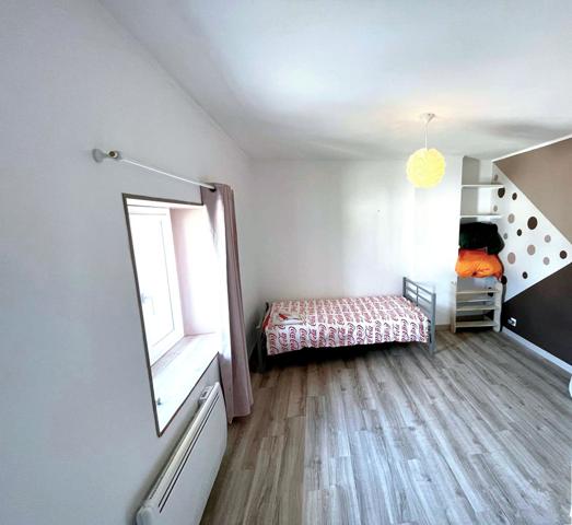 Boisseaux (45480) Maison de caractère de 109 m2 avec jardin proche d'Etampes