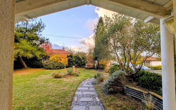 Maison à vendre    4 pièces •  Saint-André-de-Cubzac