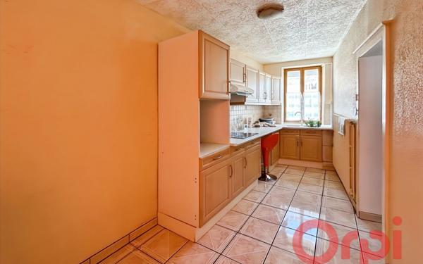 Maison à vendre    4 pièces • 85 m2 Dun-sur-Auron