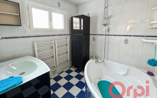 Maison à vendre    4 pièces • 85 m2 Dun-sur-Auron