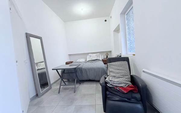 Immeuble à vendre    6 pièces •  Guise