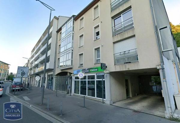 Appartement à louer 3 pièces 76.7m²