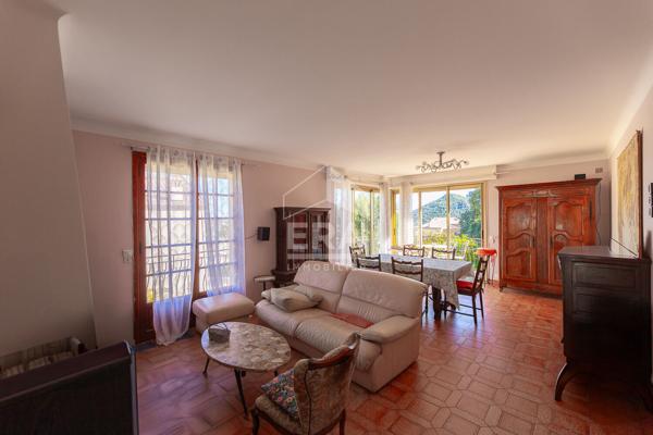 Maison Mandelieu La Napoule aperçu mer