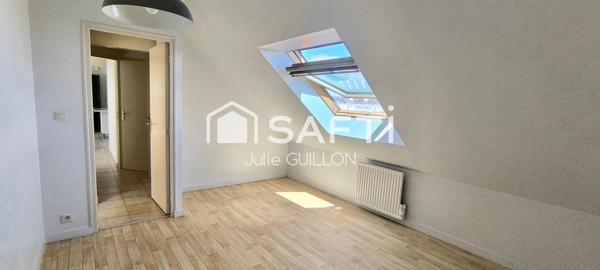 T3 lumineux plein centre Marché • 80m² au sol