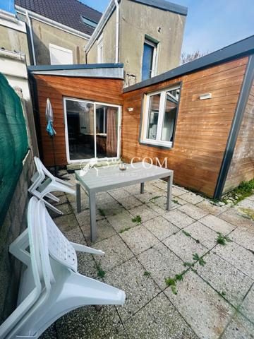 Maison 4 pièce(s) 2 chambre(s) 108 m²