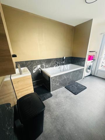 Maison 4 pièce(s) 2 chambre(s) 108 m²