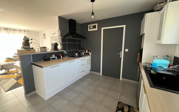 Maison à vendre    4 pièces • 89 m2 Champniers