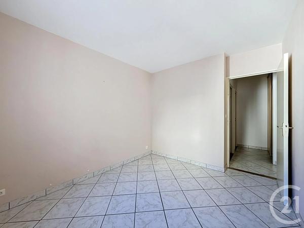 Appartement T4 à vendre  4 pièces - 73,55 m 2   CHARTRES  - 28