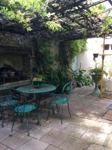 Autres types de maison à vendre à Cherré-Au dans la Sarthe (72400), ref : 328   
campagne