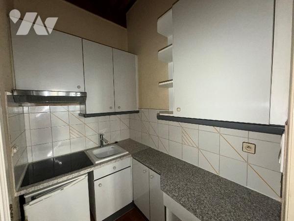 APPARTEMENT T2 

QUAI VEIL PICARD