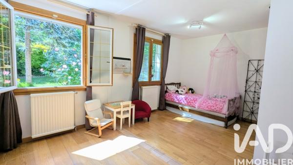 Maison à vendre 7 pièces 207 m² Flins-sur-Seine