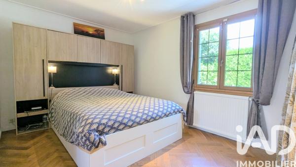 Maison à vendre 7 pièces 207 m² Flins-sur-Seine