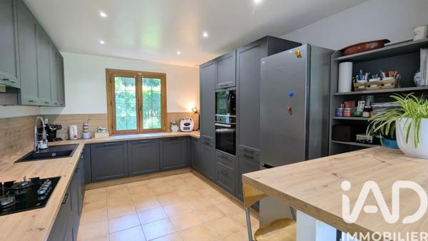 Maison à vendre 7 pièces 207 m² Flins-sur-Seine