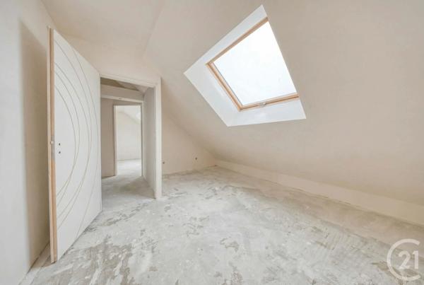 Maison à vendre  6 pièces - 105 m 2   VIGNEUX SUR SEINE  - 91