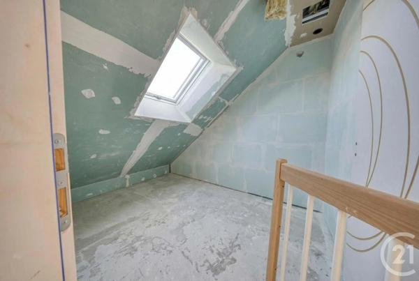 Maison à vendre  6 pièces - 105 m 2   VIGNEUX SUR SEINE  - 91