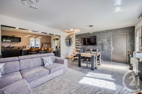Maison à vendre  6 pièces - 105 m 2   VIGNEUX SUR SEINE  - 91