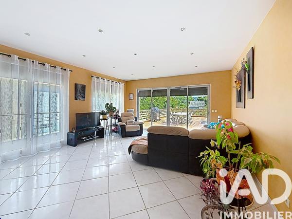 Maison à vendre 9 pièces 267,55 m² Noisy-le-Sec