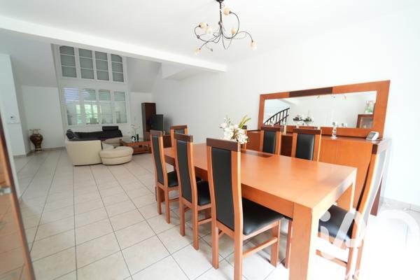 Maison à vendre 7 pièces 182 m² Cesson