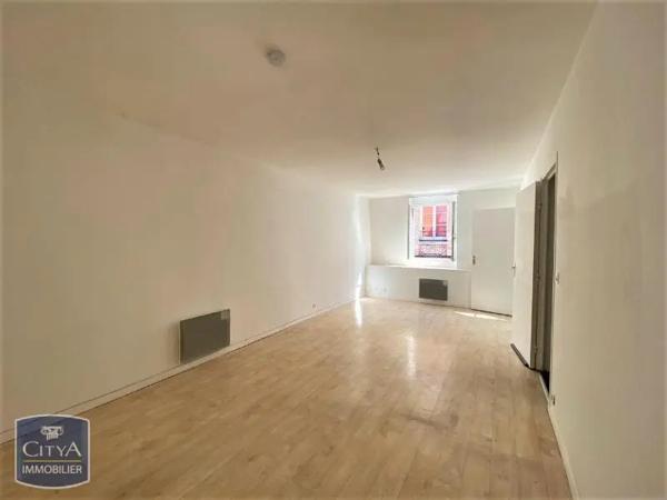 Appartement à louer 2 pièces 50.77m² Dieppe (76200)