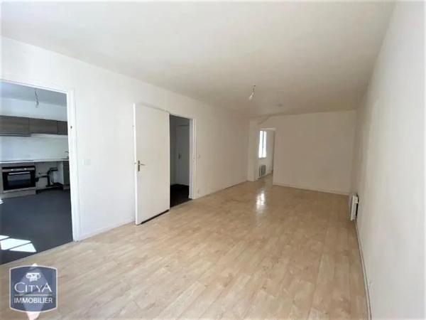 Appartement à louer 2 pièces 50.77m² Dieppe (76200)