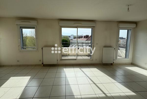 Appartement
         4 pièces
        - 90 m² 199 900 € *