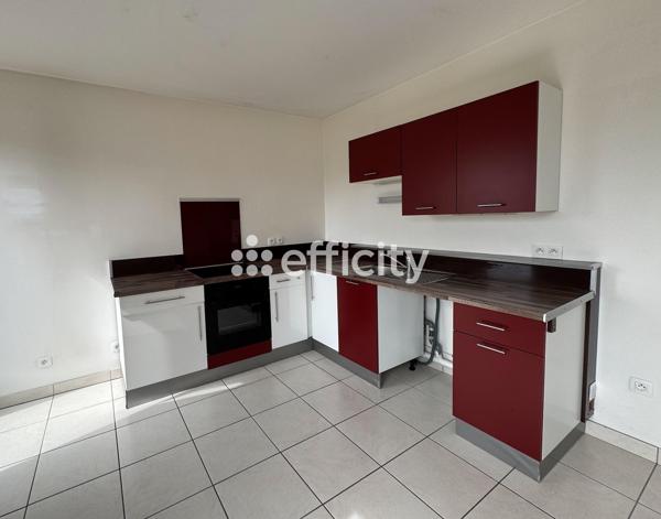Appartement
         4 pièces
        - 90 m² 199 900 € *