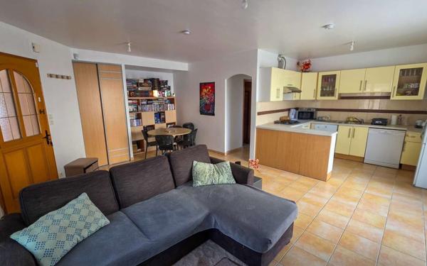 Appartement à vendre    3 pièces •  Montaigu