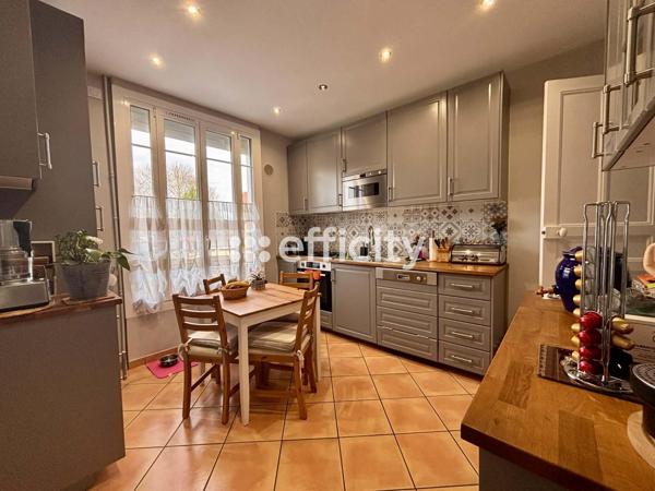 Maison 6 pièces - 100 m² Exclusivité efficity