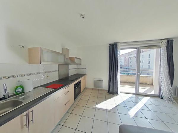 Appartement à louer    2 pièces •  Bourg-de-Péage