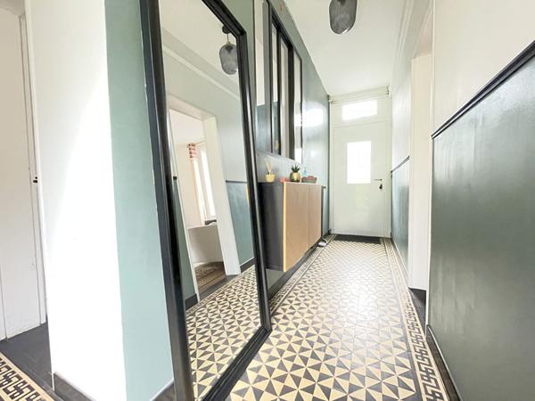 A VENDRE - Maison de charme à 10 min de CHAUMONT EN VEXIN - 4 chambres - 800 m² de terrain avec dépendance