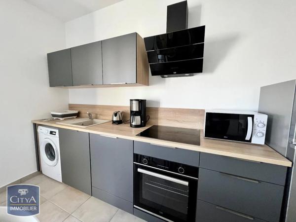 Appartement à louer 2 pièces 37.21m² Lyon 3e Arrondissement (69003)