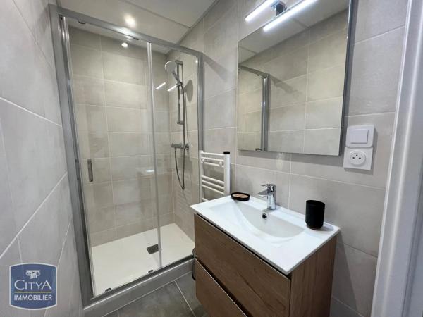 Appartement à louer 2 pièces 37.21m² Lyon 3e Arrondissement (69003)
