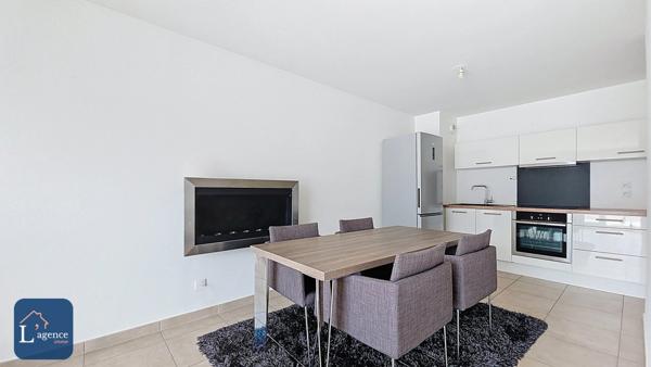 Appartement T2 Dernier Etage Balcon Parking Vue Jura